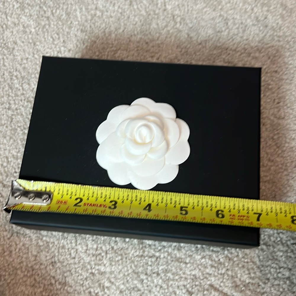 CHANEL, empty box, with flower, xsmall
